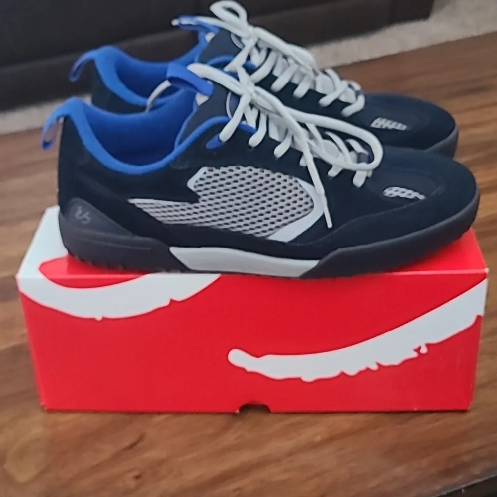 ES Quattro  Mens Blue Synthetic Skate Inspired Sneakers Shoes Size 10